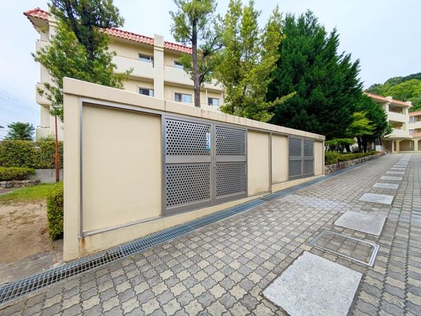 パレロワイヤル宝塚　中古マンション