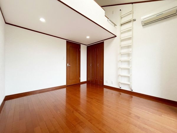宝塚市山本南１丁目の中古一戸建て