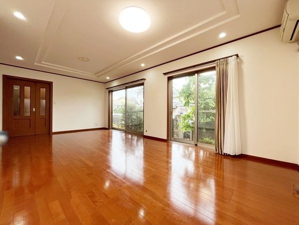 宝塚市山本南１丁目の中古一戸建て