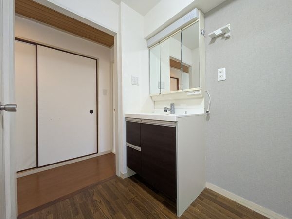 芦屋緑１住宅１号棟　中古マンション