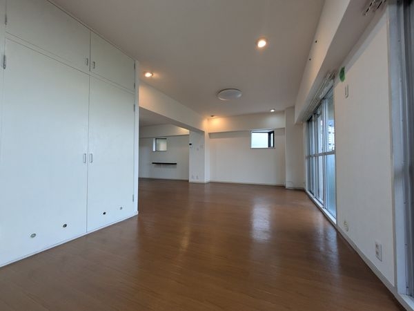 芦屋緑１住宅１号棟　中古マンション