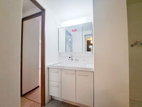 ロイヤル芦屋松浜　中古マンション