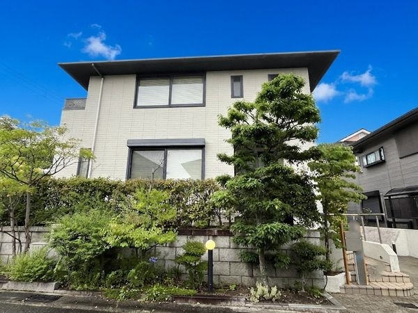 宝塚市山手台西2丁目 中古一戸建て