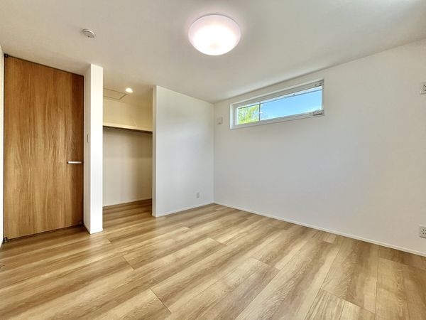 宝塚市高司５丁目　新築一戸建て　全１区画