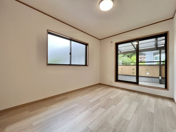 尼崎市食満６丁目の中古一戸建て