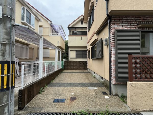 尼崎市食満６丁目の中古一戸建て