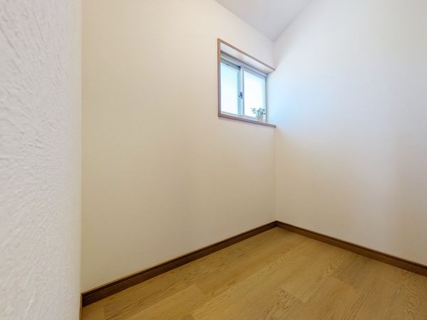西宮市新甲陽町の中古一戸建て
