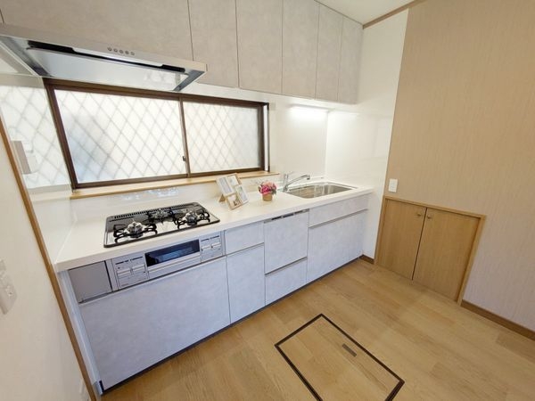 西宮市新甲陽町の中古一戸建て