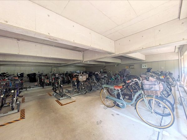 ラ・ヴェール芦屋３　６号棟　中古マンション
