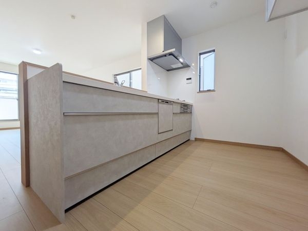 西宮市笠屋町　新築一戸建て　A号棟