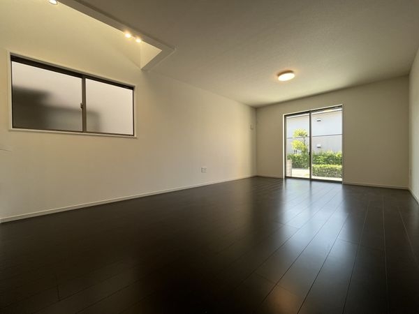 宝塚市安倉中６丁目　新築一戸建て　２期　全１区画