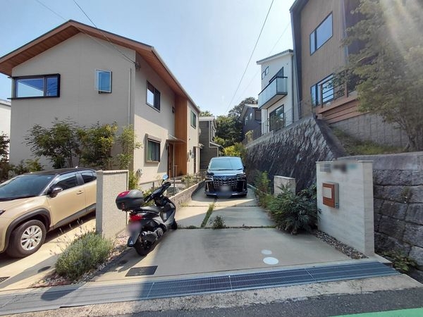 西宮市剣谷町の中古一戸建て