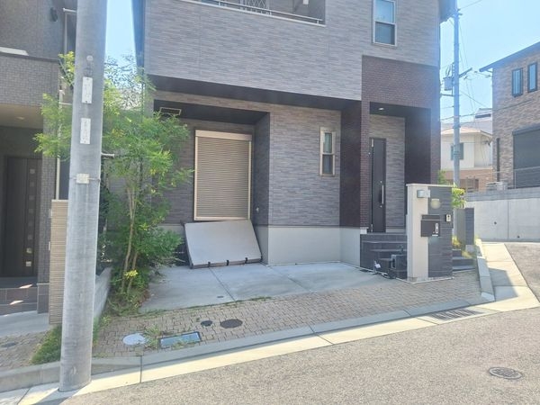 西宮市上ケ原十番町の中古一戸建て