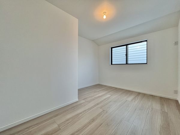 西宮市瓦林町　新築一戸建て　全１区画