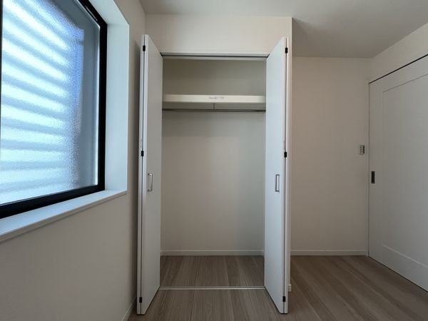 西宮市瓦林町　新築一戸建て　全１区画