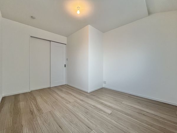 西宮市瓦林町　新築一戸建て　全１区画