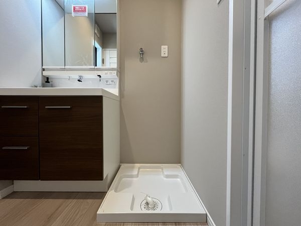 西宮市瓦林町　新築一戸建て　全１区画