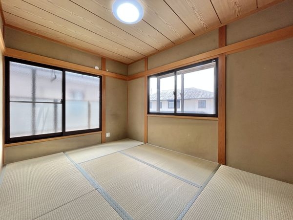 西宮市下大市東町の中古一戸建て