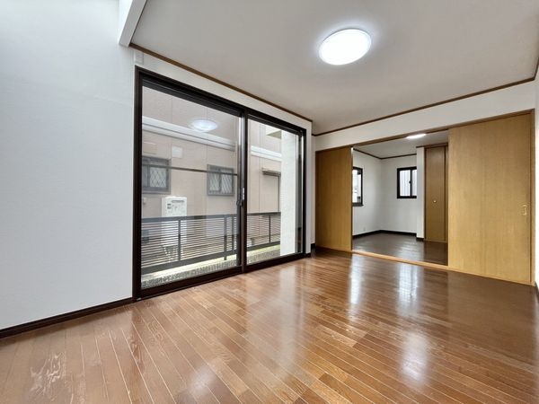 西宮市下大市東町の中古一戸建て