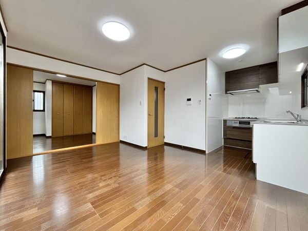 西宮市下大市東町の中古一戸建て