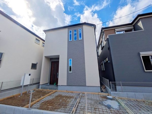 宝塚市安倉北２丁目　新築一戸建て　２号棟