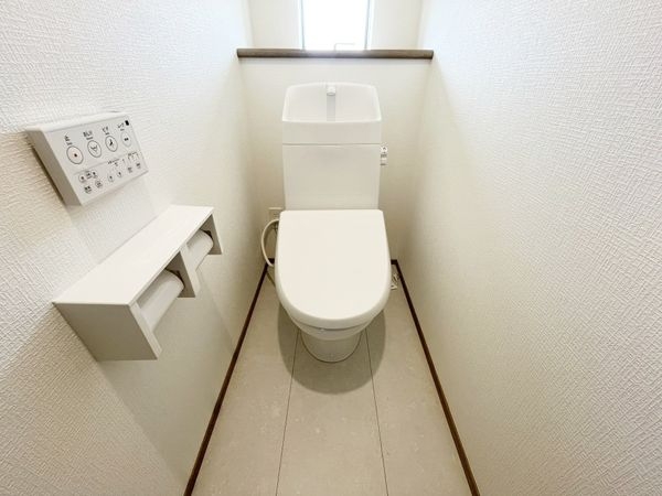 尼崎市西昆陽２丁目　新築一戸建て　B号棟