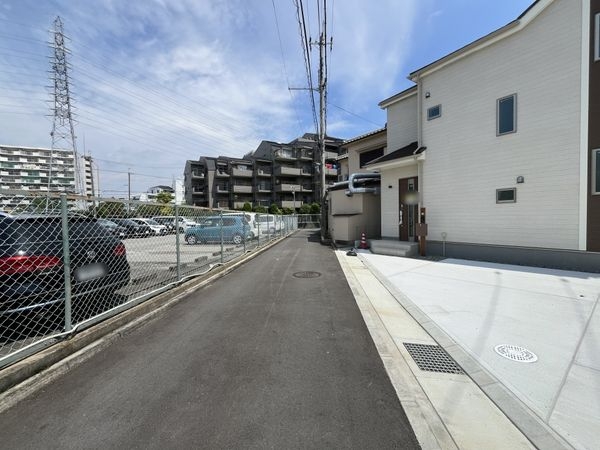 尼崎市西昆陽２丁目　新築一戸建て　B号棟