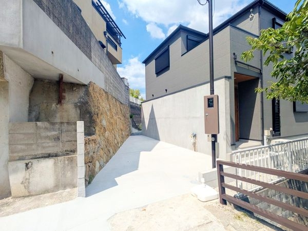 宝塚市宝梅３丁目　新築一戸建て　1号地
