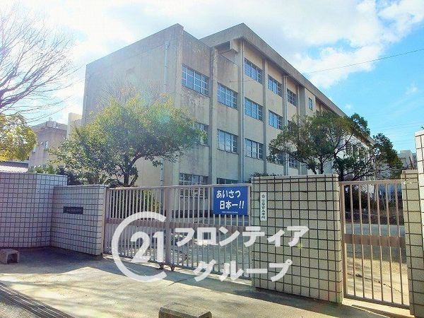 下の森住宅　中古マンション(尼崎市立南武庫之荘中学校)