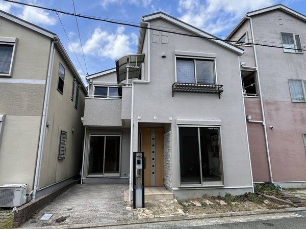 尼崎市稲葉荘４丁目　中古一戸建て