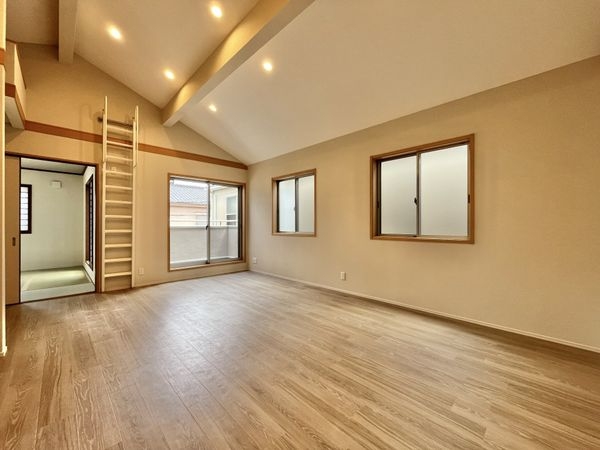 尼崎市稲葉荘４丁目の中古一戸建て