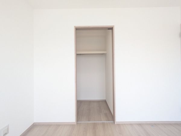 宝塚市末成町　新築一戸建て　A号棟