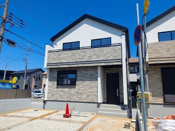 宝塚市末成町　新築一戸建て　A号棟