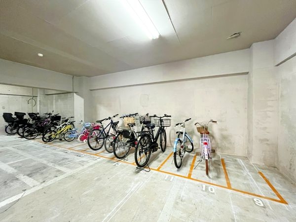 逆瀬川グリーンハイツＢ棟　中古マンション