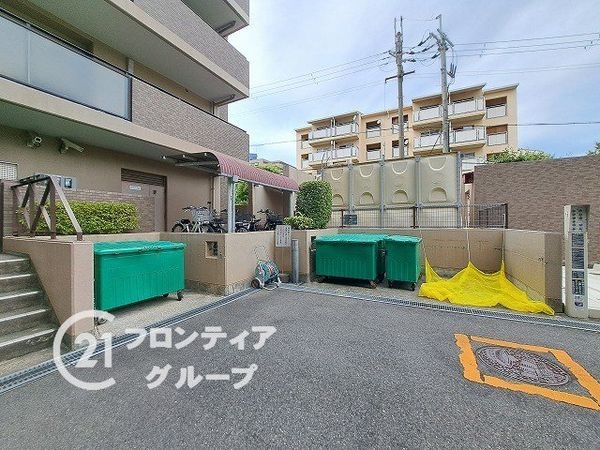 ステイツ苦楽園ガーデンヒルズ　中古マンション