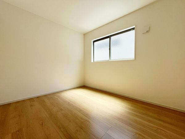 尼崎市東園田町３丁目　新築一戸建て　１期　１号棟