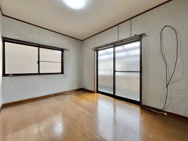 尼崎市栗山町１丁目の中古一戸建て