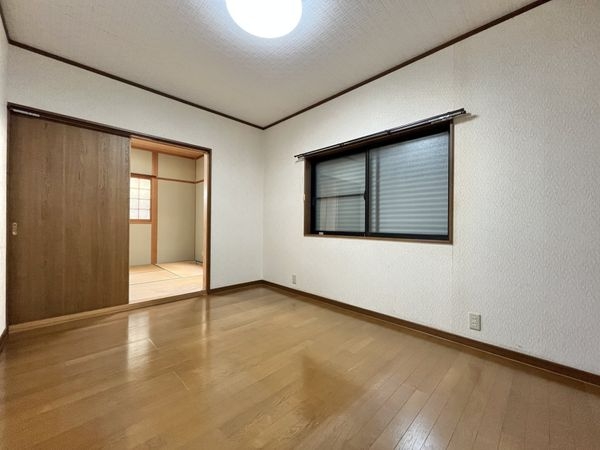尼崎市栗山町１丁目の中古一戸建て
