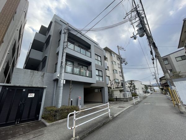 ベルデフラッツ逆瀬川　中古マンション