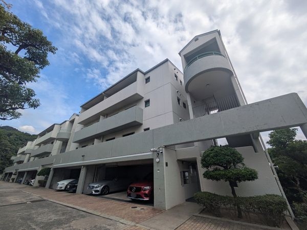 日商岩井芦屋ガーデンヒルズＡ　中古マンション