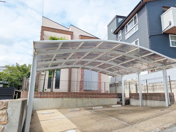 宝塚市雲雀丘１丁目の中古一戸建て