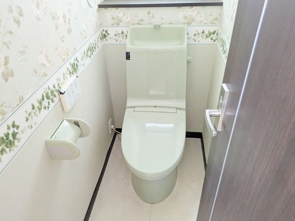 宝塚市雲雀丘１丁目の中古一戸建て