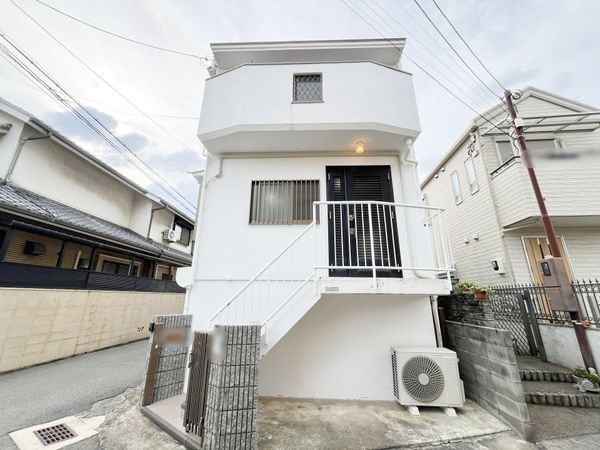 西宮市小曽根町3丁目 中古一戸建て