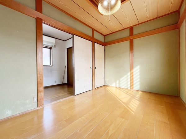 西宮市小曽根町３丁目の中古一戸建て