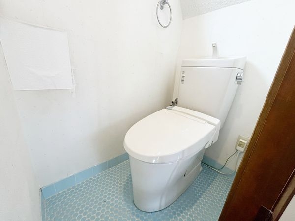 西宮市小曽根町３丁目の中古一戸建て
