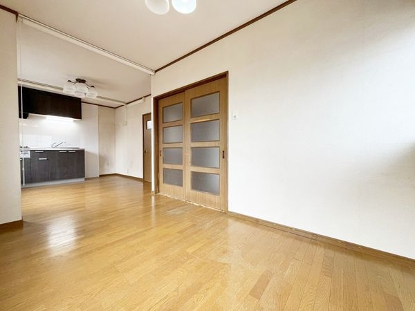 西宮市小曽根町３丁目の中古一戸建て