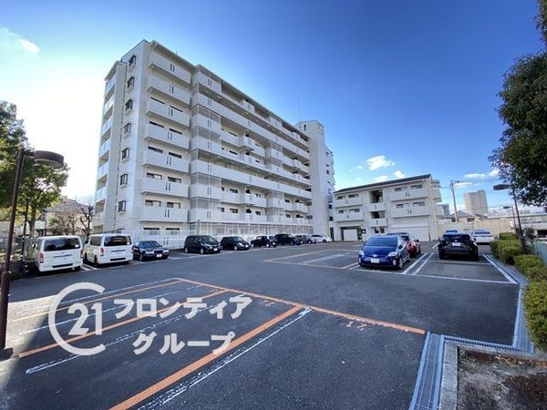 ロイヤルコート逆瀬川　中古マンション