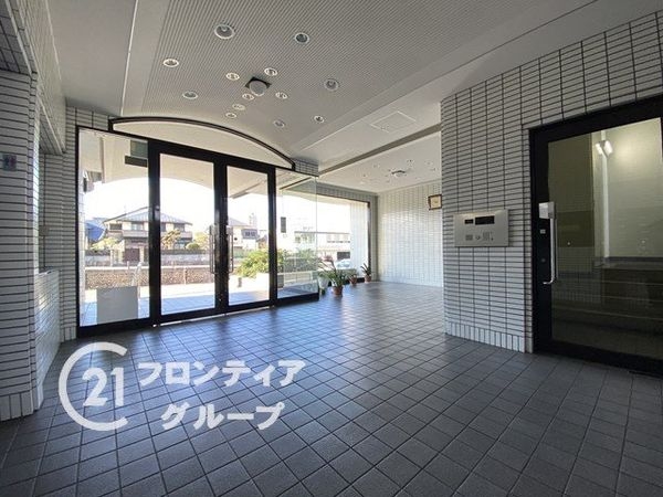 ロイヤルコート逆瀬川　中古マンション