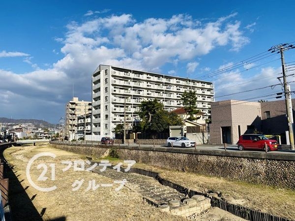 ロイヤルコート逆瀬川　中古マンション