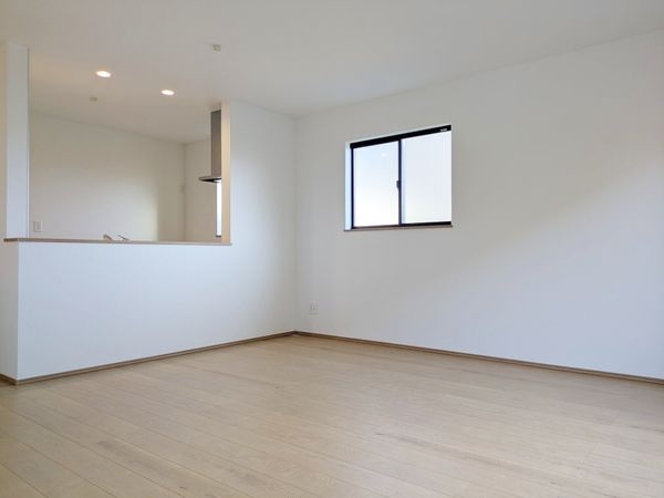 西宮市一ケ谷町　新築一戸建て　B号棟